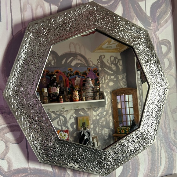 Vintage Mexican Tin Mirror Handcrafted - Hammered Hexagon - Picture 1 of 12